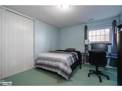 216 Robins Point Road, Victoria Harbour, ON - Indoor Photo Showing Bedroom