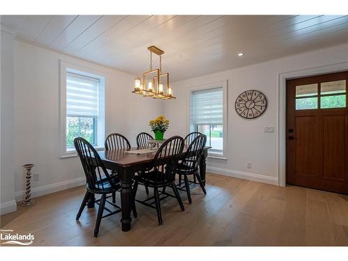 37 Wellington Street E, Creemore, ON - Indoor Photo Showing Dining Room