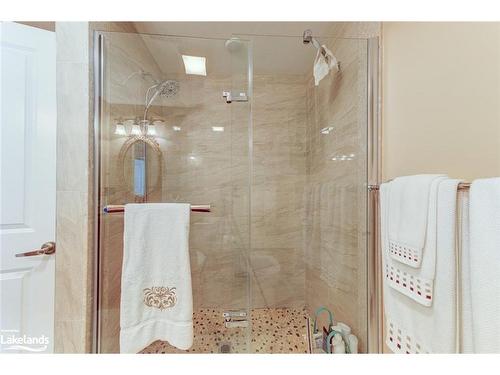 42 Cristiano Avenue, Wasaga Beach, ON - Indoor Photo Showing Bathroom