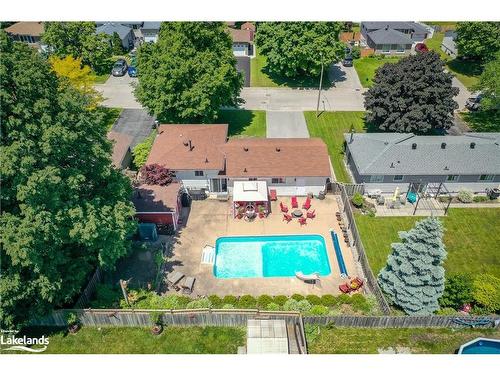 1007 Glen Mhor Crescent, Midland, ON - Outdoor With In Ground Pool