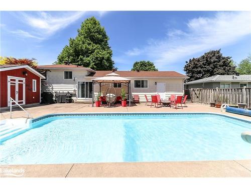 1007 Glen Mhor Crescent, Midland, ON - Outdoor With In Ground Pool With Deck Patio Veranda With Backyard