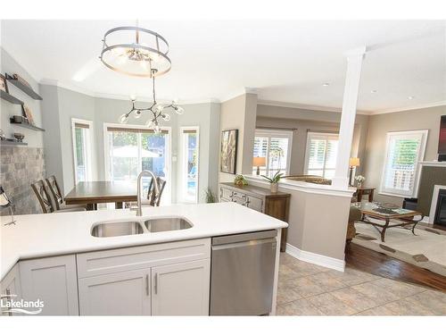 54 Williams Street, Collingwood, ON - Indoor Photo Showing Kitchen With Double Sink