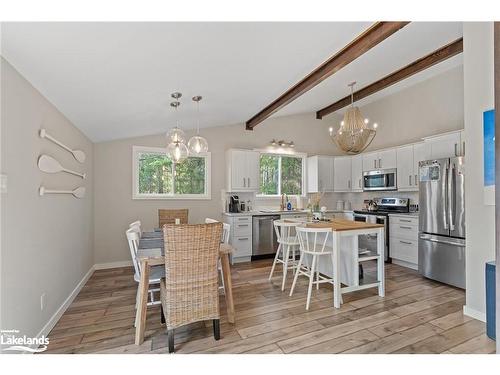 191 Chalet Crescent, Huntsville, ON - Indoor Photo Showing Other Room