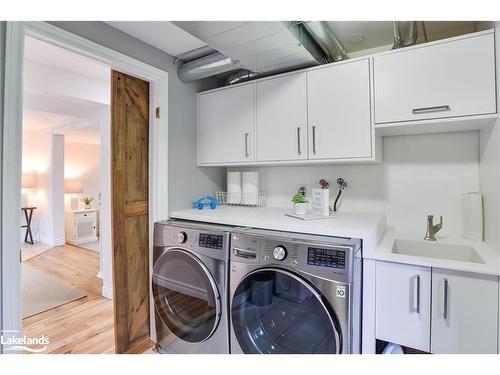 105 White House Road, Huntsville, ON - Indoor Photo Showing Laundry Room