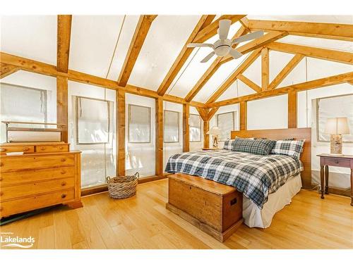 45 Ivy Lane, Orillia, ON - Indoor Photo Showing Bedroom