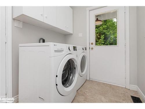 7277 36 37 Nottawasaga Side Road E, Clearview, ON - Indoor Photo Showing Laundry Room