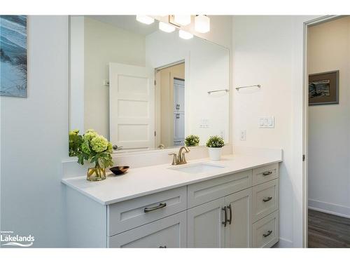 110 Admirals Trail, The Blue Mountains, ON - Indoor Photo Showing Bathroom