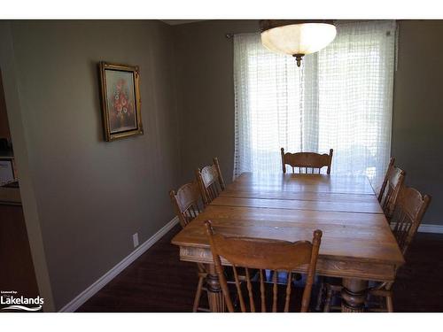 27 John Street, Burk'S Falls, ON - Indoor Photo Showing Dining Room