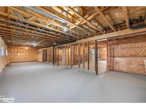 78 28Th Street N, Wasaga Beach, ON - Indoor Photo Showing Basement