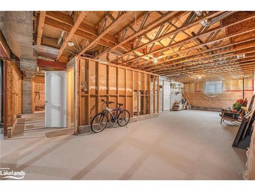 78 28Th Street N, Wasaga Beach, ON - Indoor Photo Showing Basement