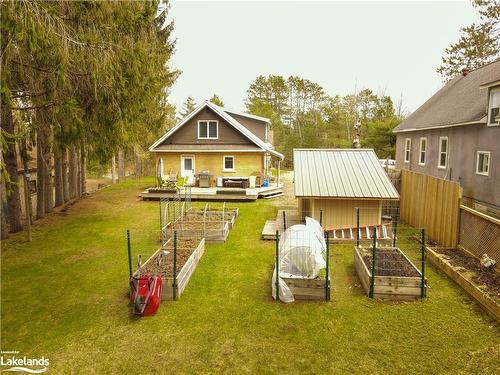 433 North Mary Lake Road, Huntsville, ON - Outdoor With Deck Patio Veranda With Exterior
