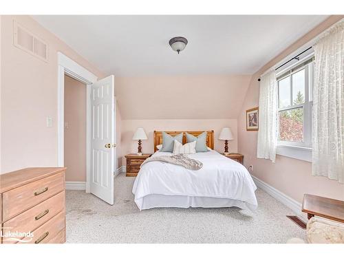 120 Davos Drive, The Blue Mountains, ON - Indoor Photo Showing Bedroom