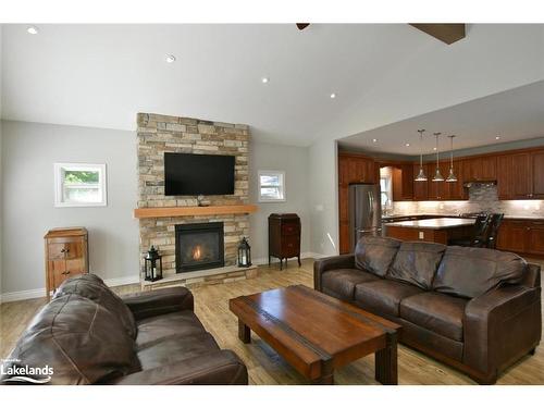 37 Wesley Avenue, Wasaga Beach, ON - Indoor Photo Showing Living Room With Fireplace