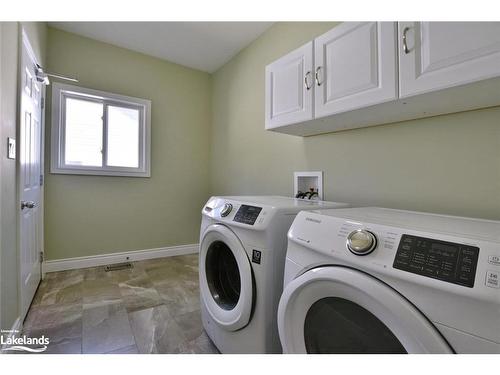 37 Wesley Avenue, Wasaga Beach, ON - Indoor Photo Showing Laundry Room