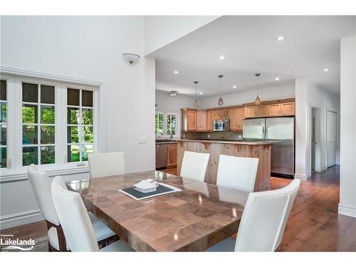 127 Wards Road, The Blue Mountains, ON - Indoor Photo Showing Dining Room