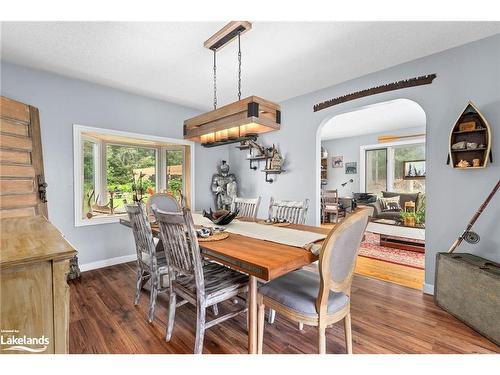 156 Lakeshore Drive, Sundridge, ON - Indoor Photo Showing Dining Room