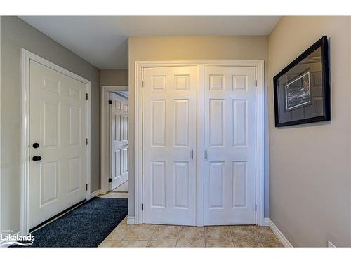 339 Robinson Road, Wasaga Beach, ON - Indoor Photo Showing Other Room