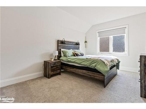 120 Springside Crescent, The Blue Mountains, ON - Indoor Photo Showing Bedroom