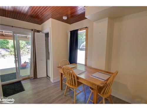 4061 Muskoka  169 Road S, Port Carling, ON - Indoor Photo Showing Dining Room