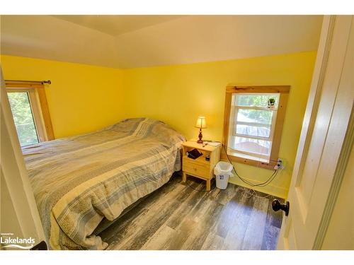 4061 Muskoka  169 Road S, Port Carling, ON - Indoor Photo Showing Bedroom