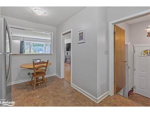 1002 Hugel Avenue, Midland, ON - Indoor Photo Showing Other Room