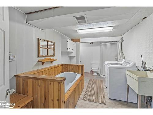 1002 Hugel Avenue, Midland, ON - Indoor Photo Showing Laundry Room