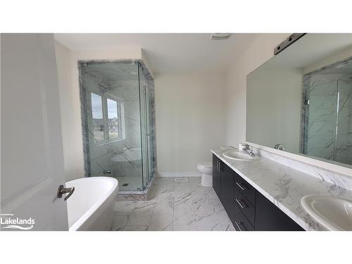 90 Sun Valley Avenue, Wasaga Beach, ON - Indoor Photo Showing Bathroom