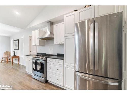 110 Evergreen Avenue, Tiny, ON - Indoor Photo Showing Kitchen With Stainless Steel Kitchen