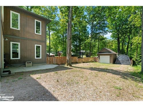 110 Evergreen Avenue, Tiny, ON - Outdoor