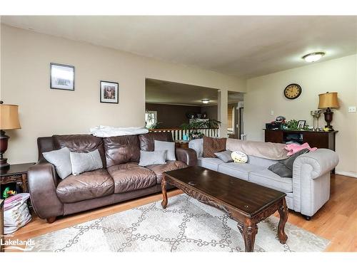 116 Smallman Drive, Wasaga Beach, ON - Indoor Photo Showing Dining Room