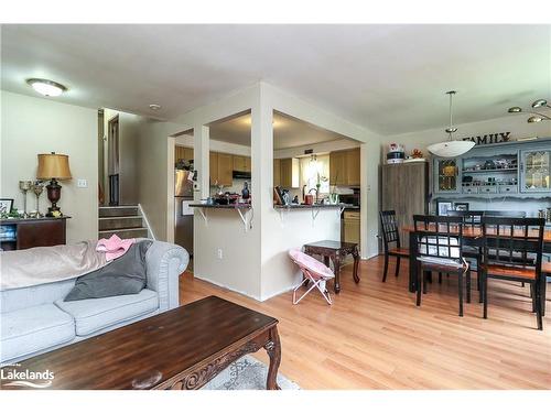 116 Smallman Drive, Wasaga Beach, ON - Indoor Photo Showing Kitchen