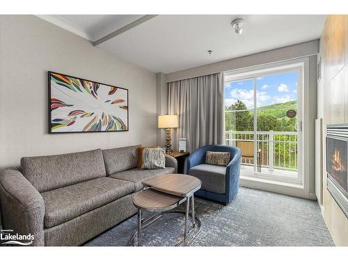 377-220 Gord Canning Drive, The Blue Mountains, ON - Indoor Photo Showing Living Room