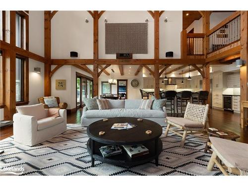 84 Bigwin Island, Lake Of Bays, ON - Indoor Photo Showing Living Room