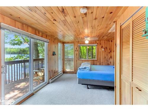 785 Harrison Trail, Georgian Bay Twp, ON - Indoor Photo Showing Bedroom