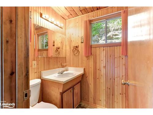 785 Harrison Trail, Georgian Bay Twp, ON - Indoor Photo Showing Bathroom