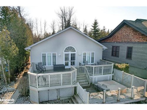 46 William Avenue, Wasaga Beach, ON - Outdoor With Deck Patio Veranda