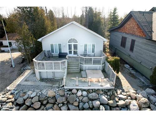 46 William Avenue, Wasaga Beach, ON - Outdoor With Deck Patio Veranda