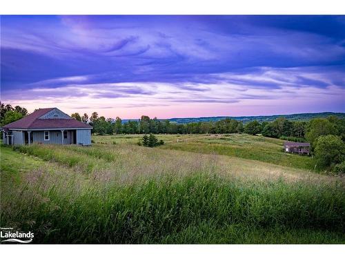 355639 The Blue Mountains-Euphrasia Townline, Clarksburg, ON - Outdoor With View