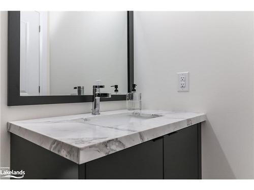 370 Ramblewood Drive, Wasaga Beach, ON - Indoor Photo Showing Bathroom