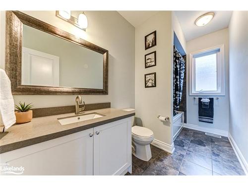 32 Tona Trail, Wasaga Beach, ON - Indoor Photo Showing Bathroom