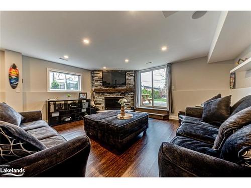 32 Tona Trail, Wasaga Beach, ON - Indoor Photo Showing Living Room With Fireplace