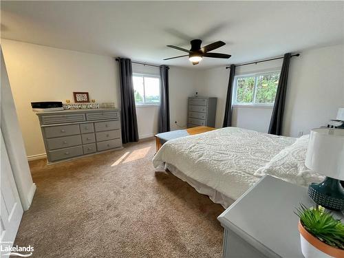 1067 North Mary Lake Road, Huntsville, ON - Indoor Photo Showing Bedroom