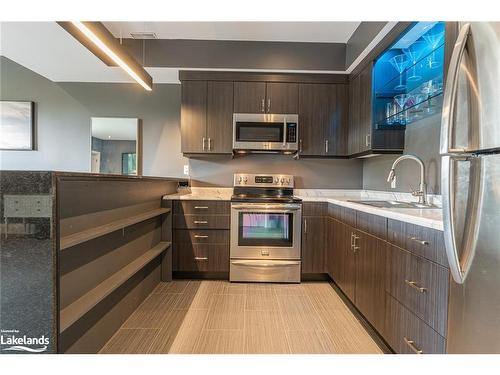 160 Robertson Avenue, Meaford Municipality, ON - Indoor Photo Showing Kitchen With Stainless Steel Kitchen