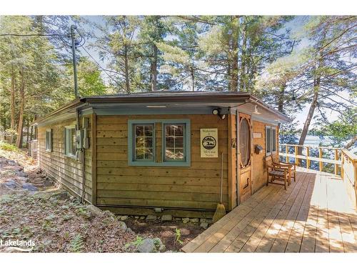 185 West Waseosa Lake Road, Huntsville, ON - Outdoor With Deck Patio Veranda