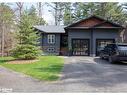 1043 Fleming Drive W, Gravenhurst, ON  - Outdoor With Facade 