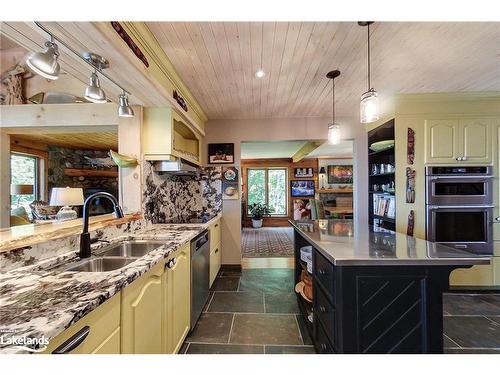 167 39Th Sideroad, The Blue Mountains, ON - Indoor Photo Showing Living Room With Fireplace