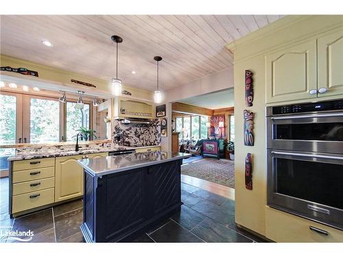 167 39Th Sideroad, The Blue Mountains, ON - Indoor Photo Showing Living Room With Fireplace