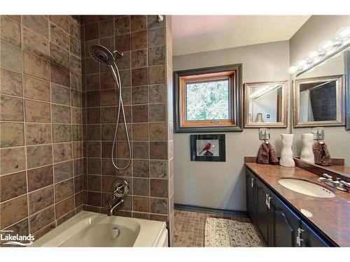 167 39Th Sideroad, The Blue Mountains, ON - Indoor Photo Showing Bathroom