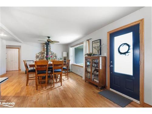 2 Dunlop Drive, Coldwater, ON - Indoor Photo Showing Dining Room