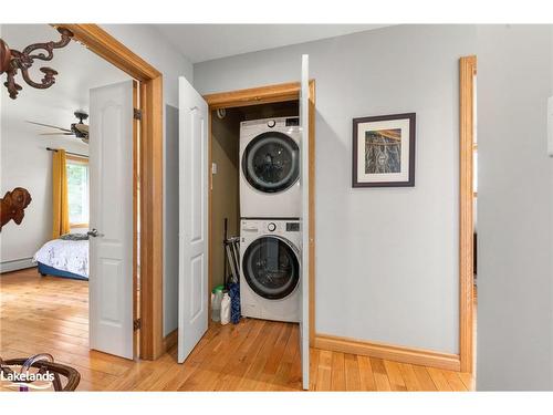 2 Dunlop Drive, Coldwater, ON - Indoor Photo Showing Laundry Room